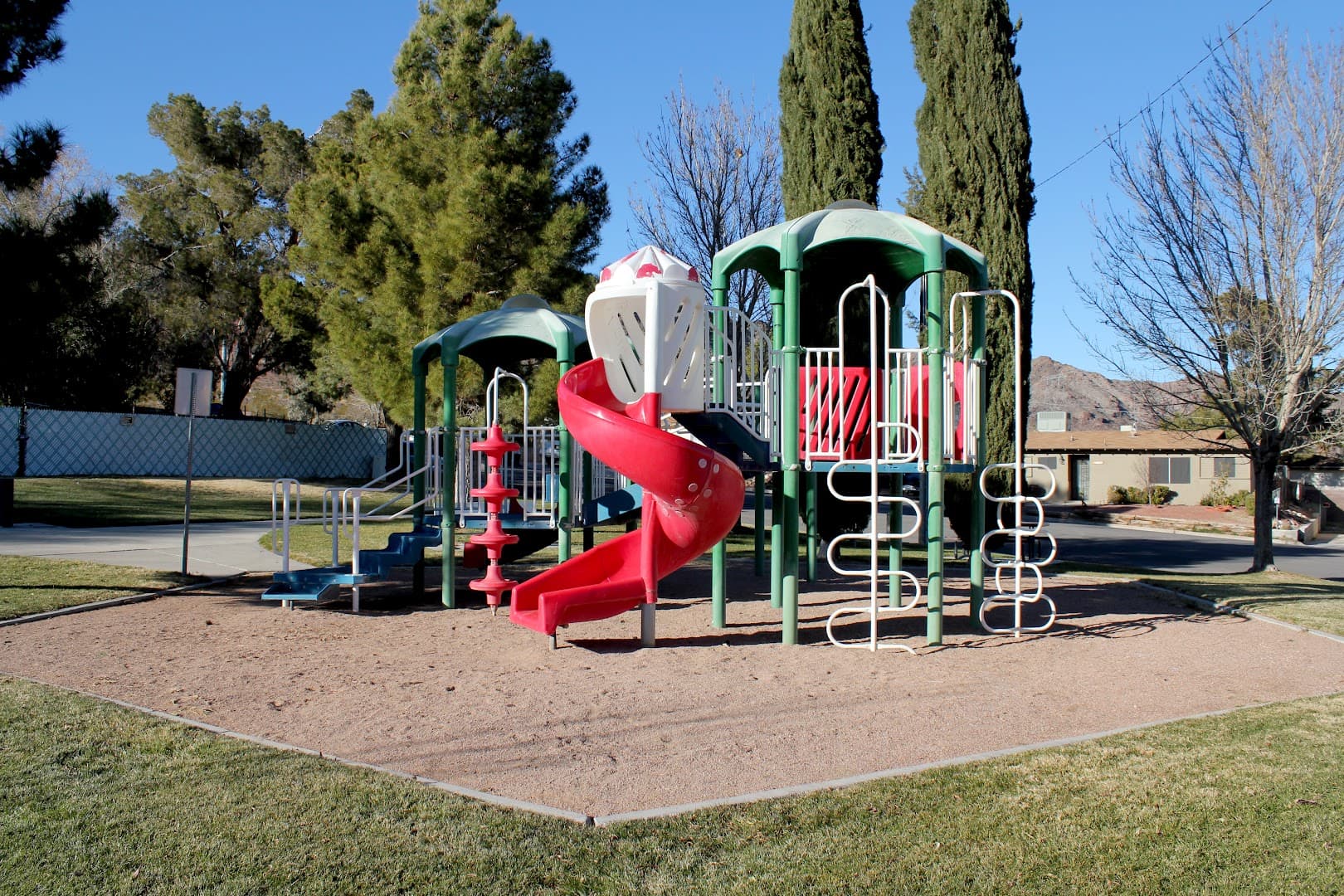 Lakeview Park - Image 2